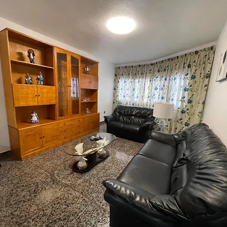 C & M * Puerto del Rosario (Fuerteventura)