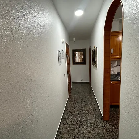 Apartment C & M *