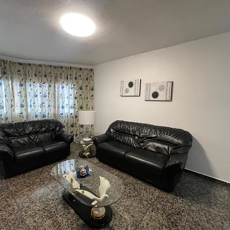 C & M プエルト・デル・ロサリオ